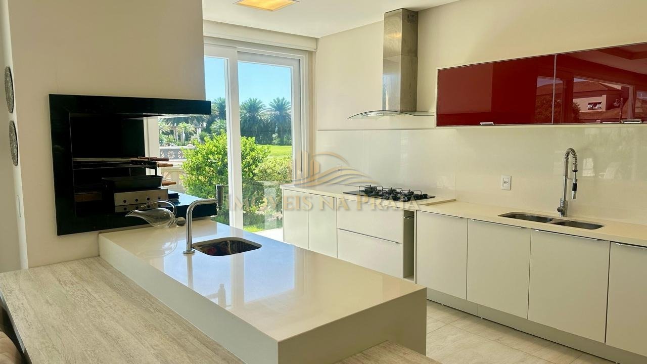 Foto 7 — Casa em condomínio no Playa Vista !