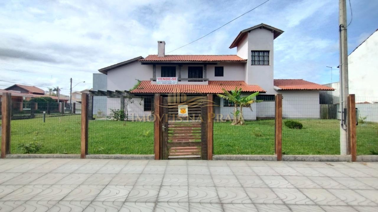 Foto 2 — Sobrado á venda no centro de Xangri-lá !