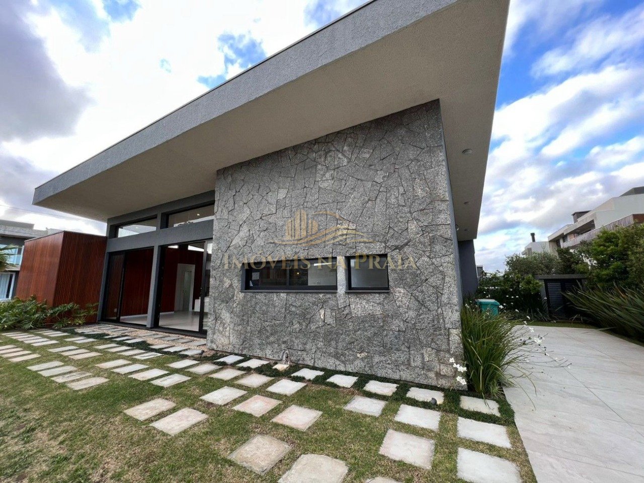Foto 2 — Casa em Condomínio no Blue Xangri-Lá.